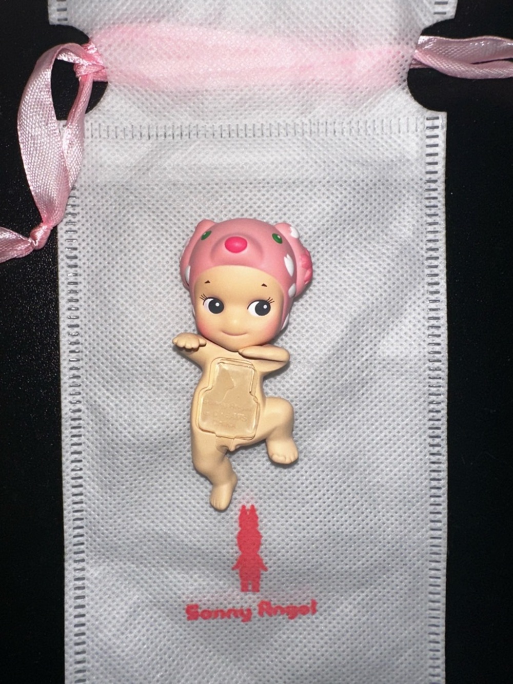 100% authentic Sonny Angel Cherry Blossom Hipper (Dalmatian). Brand new